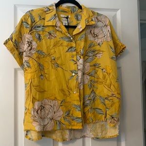 Nicole Miller linen tropical button down